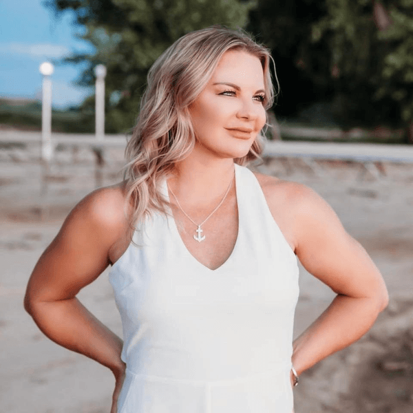 Julia Covelli Pachek Aprn